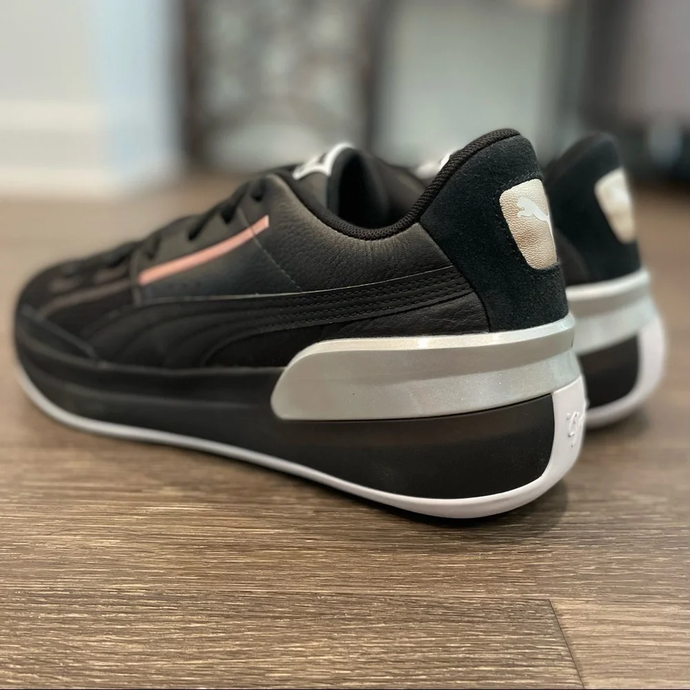Puma Clyde Hardwood Metallic sz 10